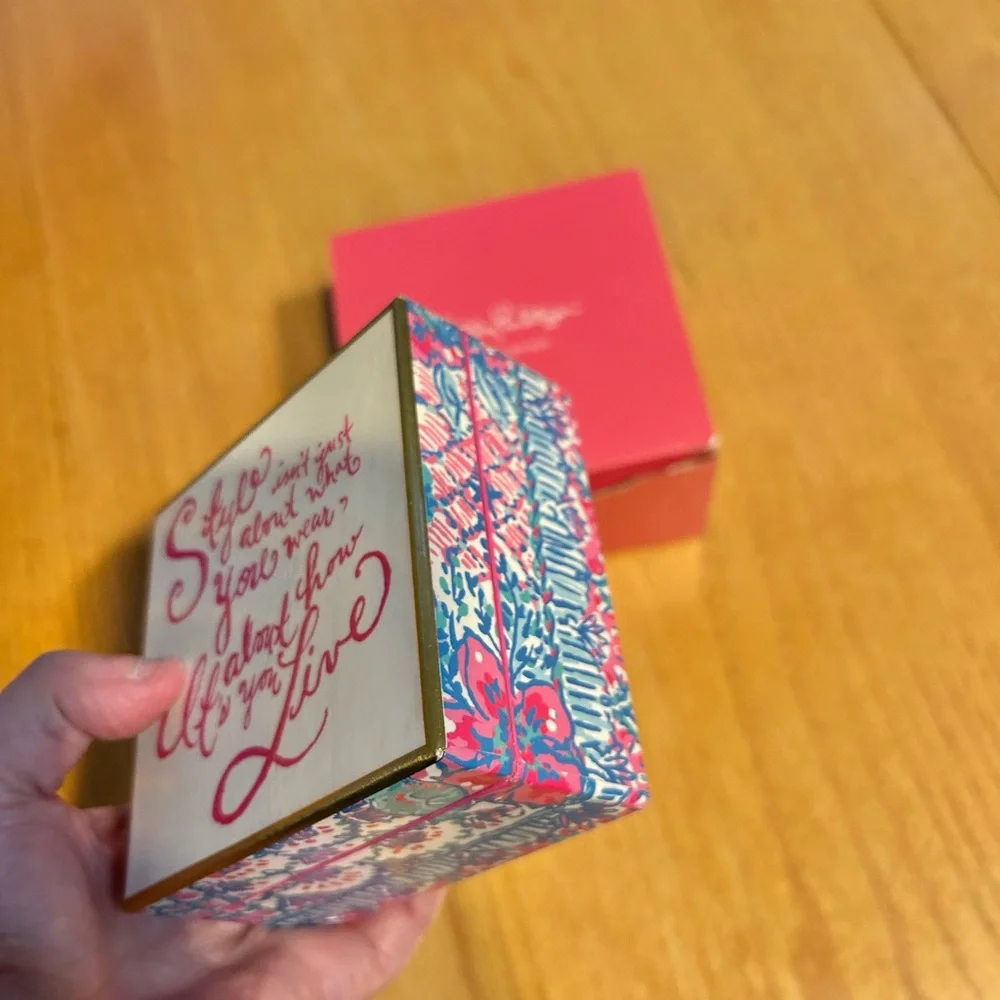 Lilly Pulitzer this belonged